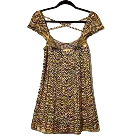 Chevron Patterned Dress - Picture 2 of 12